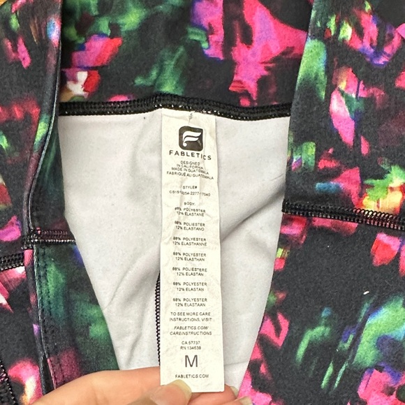 Fabletics Multicolor Abstract Leggings - Picture 3 of 5